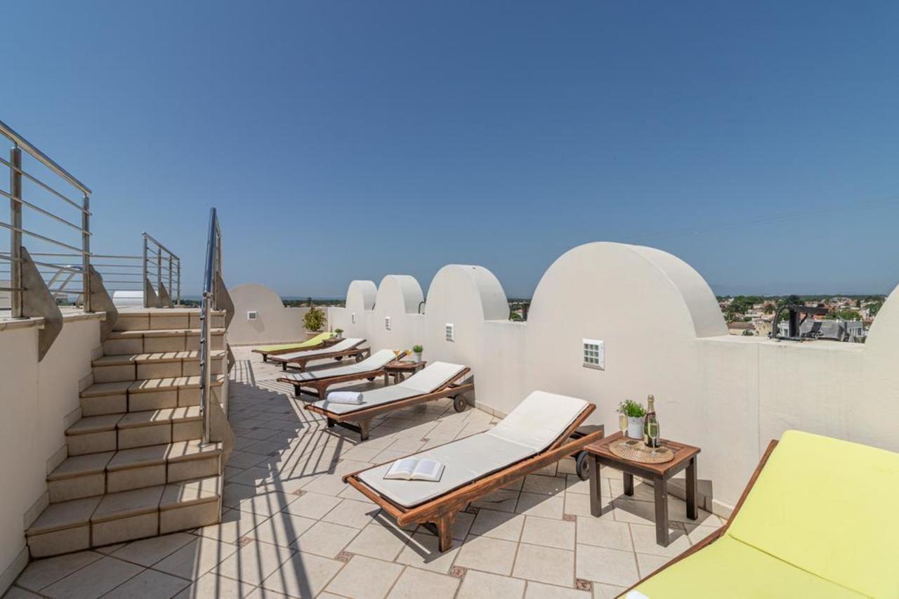 Apartaments Bt Vent De Garbi Empuriabrava Exterior foto