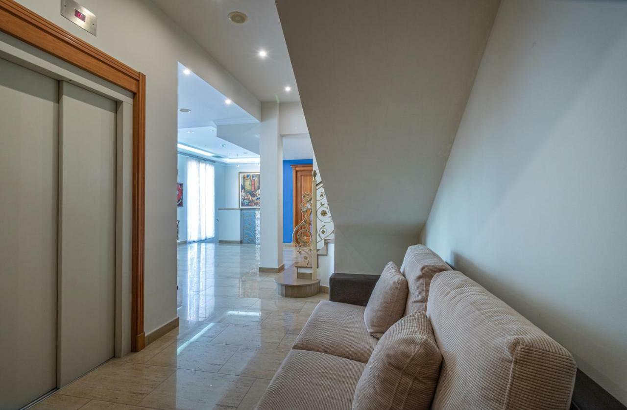 Apartaments Bt Vent De Garbi Empuriabrava Exterior foto