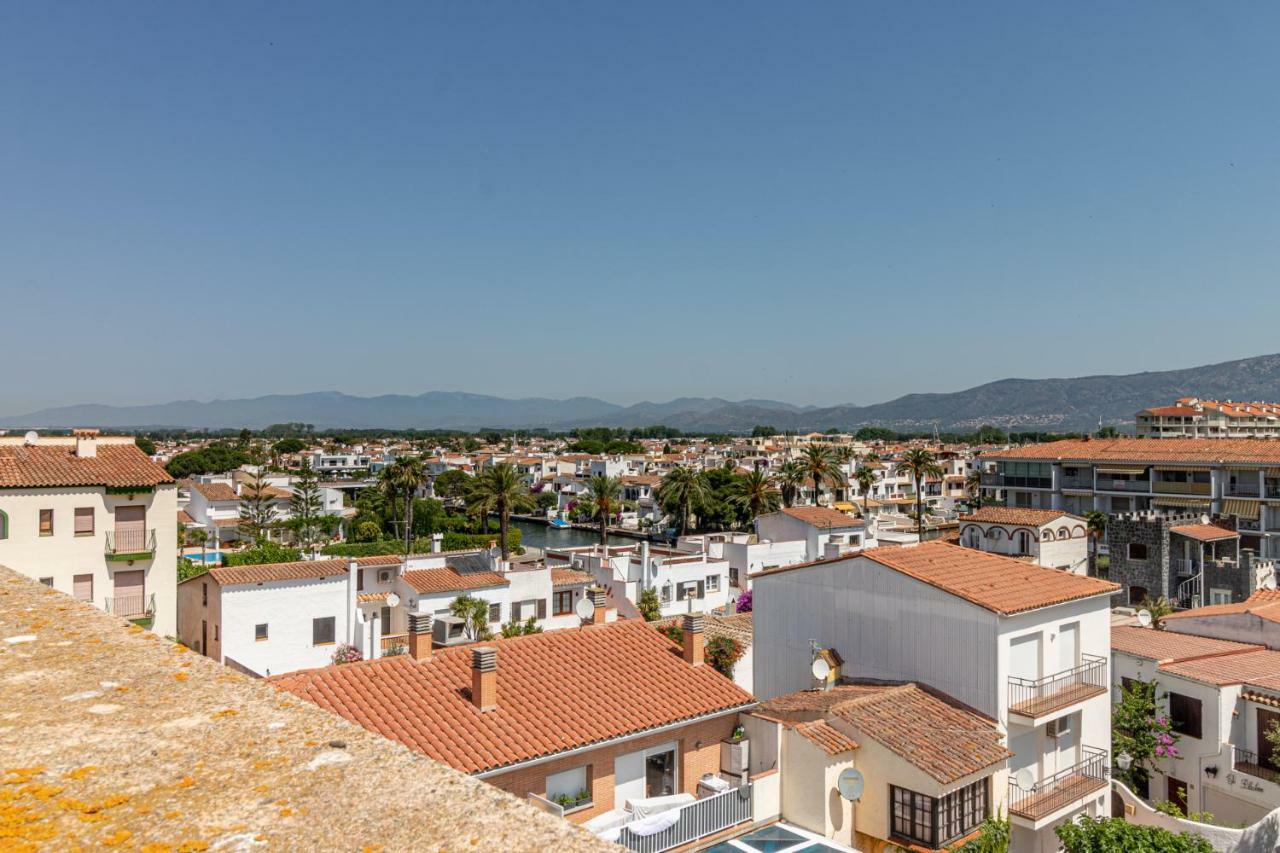 Apartaments Bt Vent De Garbi Empuriabrava Exterior foto